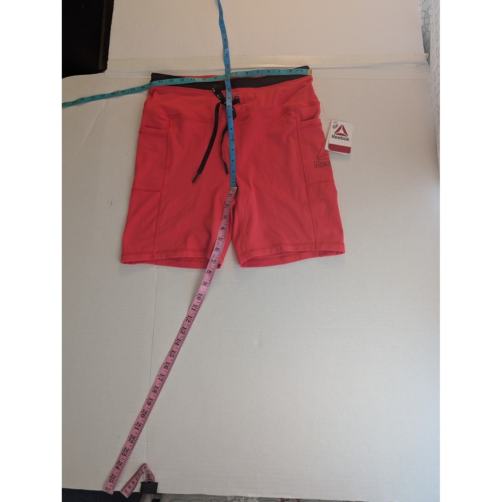 Reebok Fitted High Rise Shorts Womens L Coral Red Pockets Drawstring NWT - Picture 8 of 8